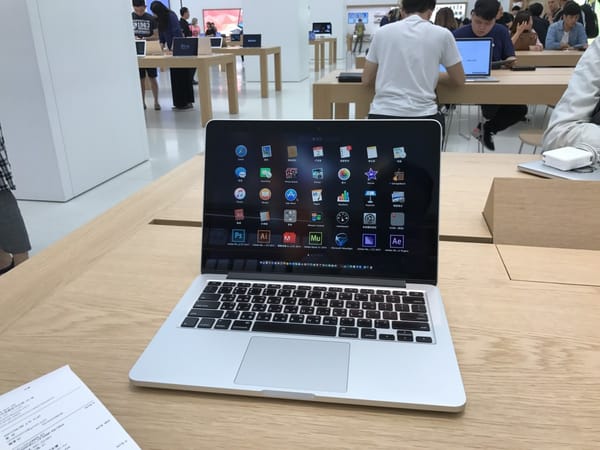 第一次去Apple Store維修就上手 - Macbook Pro 鍵盤觸控板沒有反應