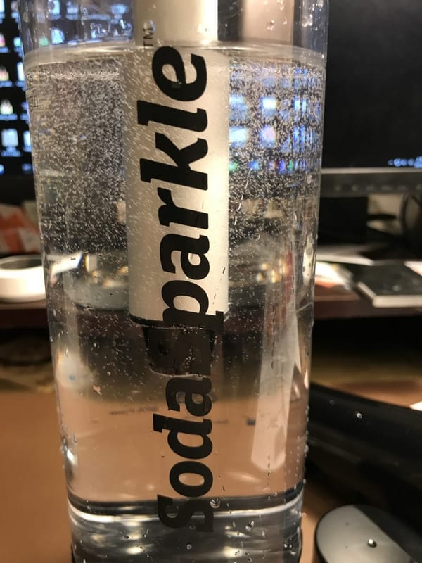 澳洲SodaSparkle 氣泡水機 - 便宜意外的還不錯啦